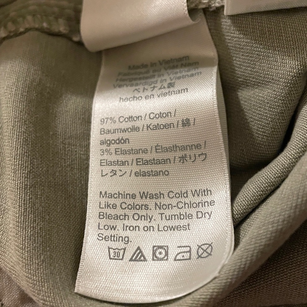 J Crew 7” Shorts 2 pairs - Picture 4 of 4